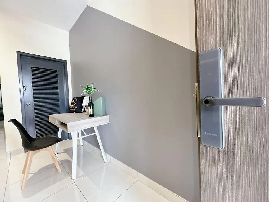 A14 Glenmarie 38 Austin Villa Johor Bahru 0*,  Malaysia