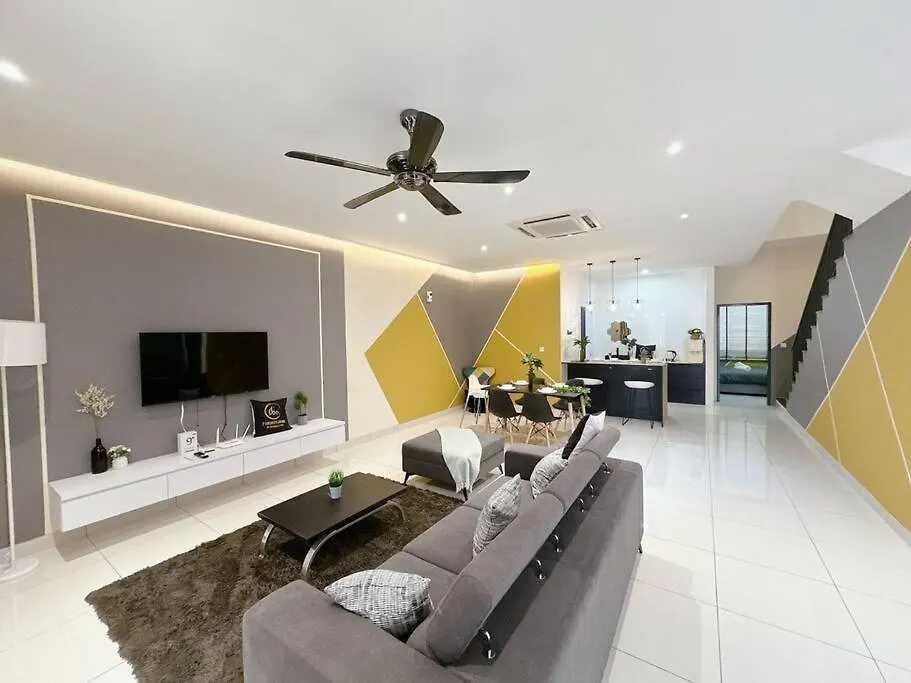 Holiday home A14 Glenmarie 38 Austin Villa Johor Bahru Malaysia
